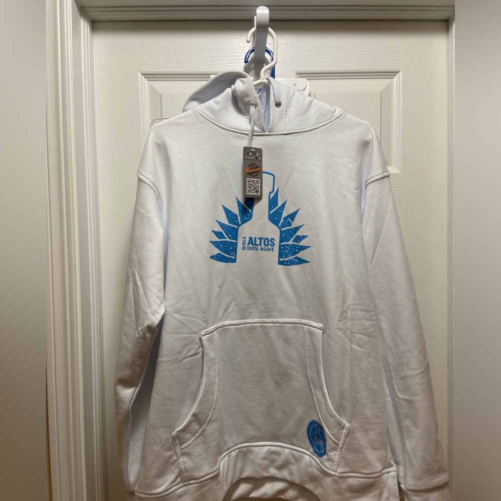 Olmeca Altos Tequila 100% Agave Hoodie Size L White Blue Promotional NEW